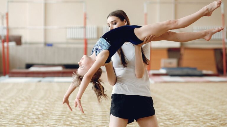 Twee van de ongelukkigste gymnasten wonnen goud in dezelfde competitie – een blog over oldschool gymnastiek